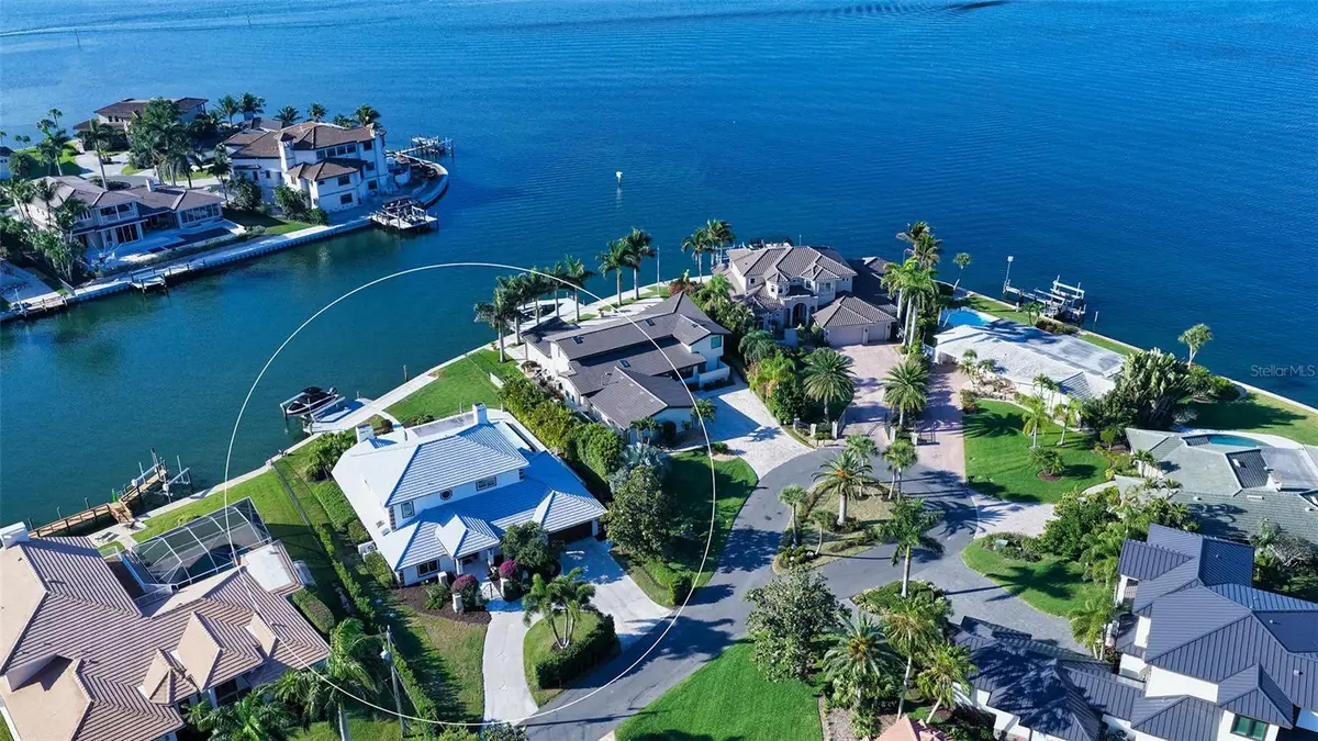 7689 Cove Terrace, Sarasota, FL 34231 - #1