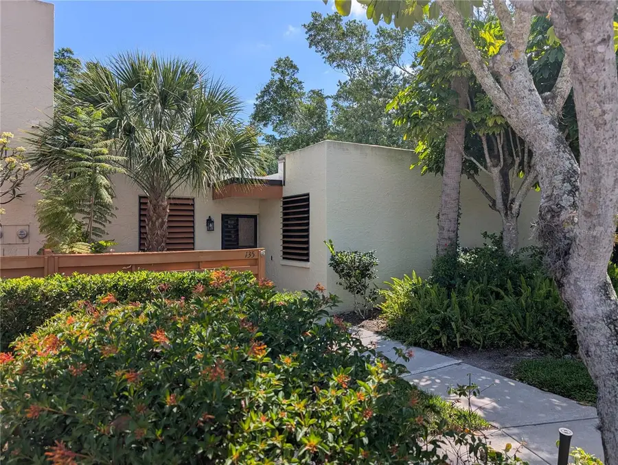 135 Wild Palm Drive, Bradenton, FL 34210 - #2