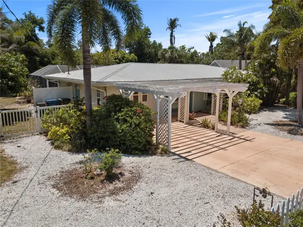 7860 Holiday Drive, SARASOTA, FL 34231