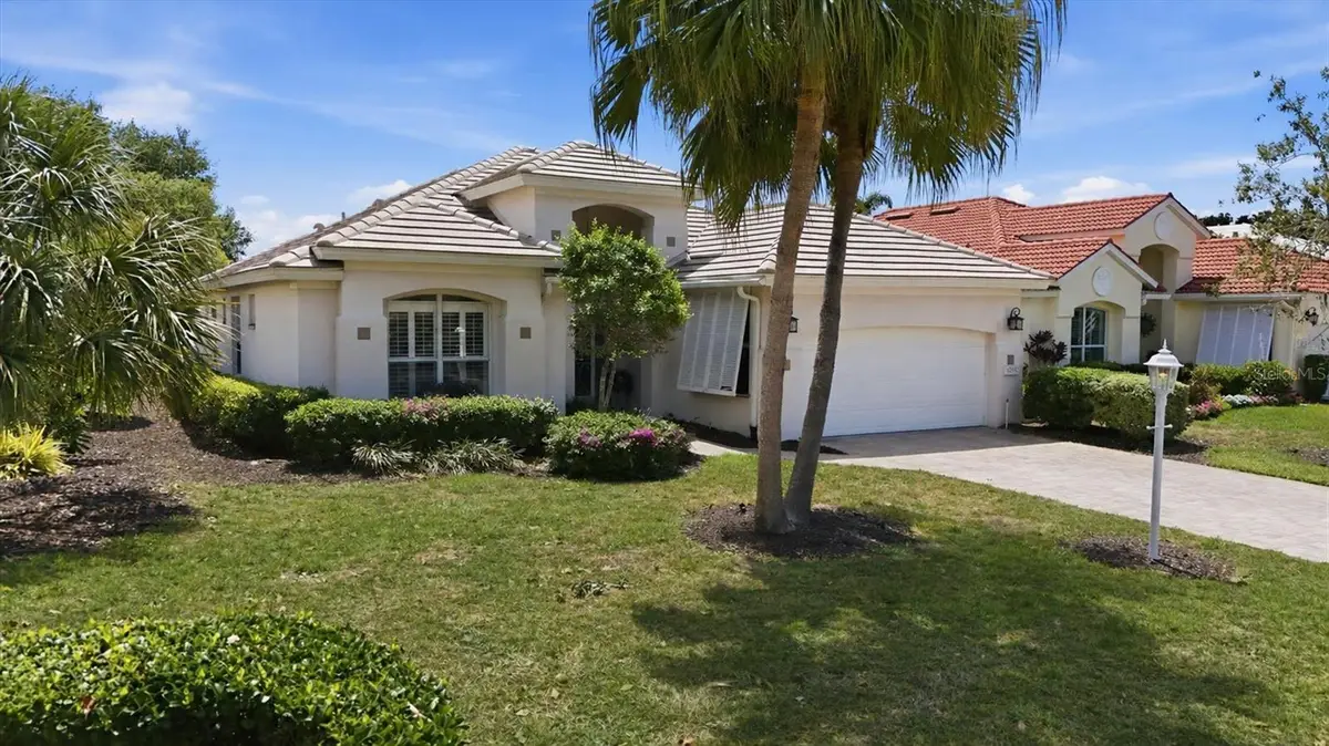 8025 Hampton Court, Manatee, FL 34201 - #1