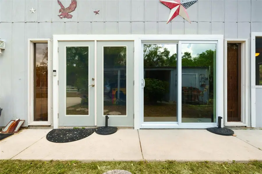 2070 59th Street, Sarasota, FL 34243 - #3