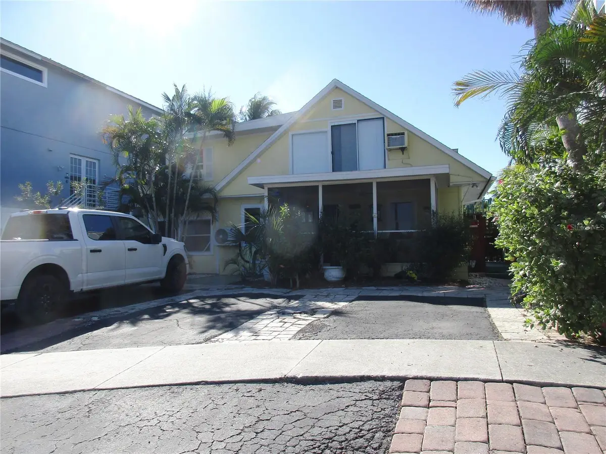 618 Avenida De Mayo, Sarasota, FL 34242 - #1