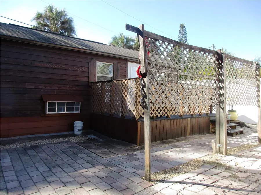 618 Avenida De Mayo, Sarasota, FL 34242 - #3