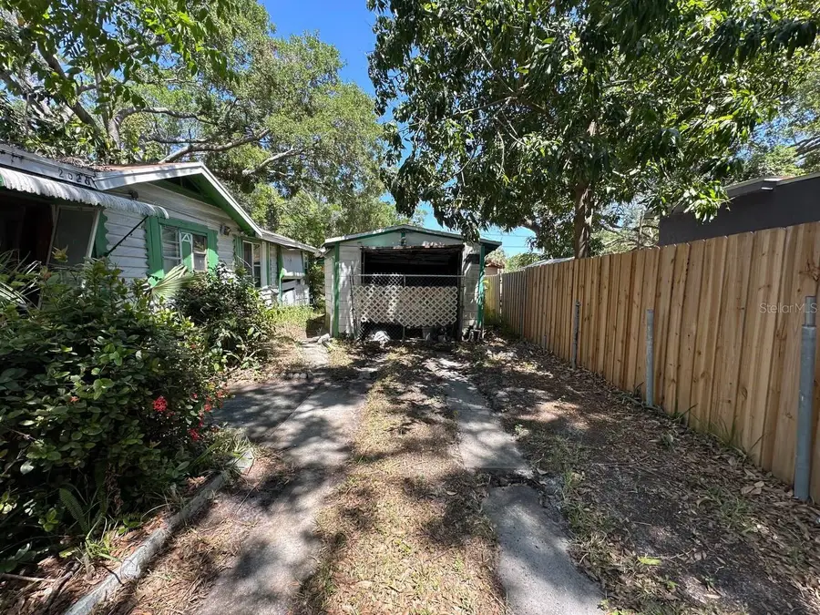 2026 Seminole Boulevard S, Saint Petersburg, FL 33705 - #2