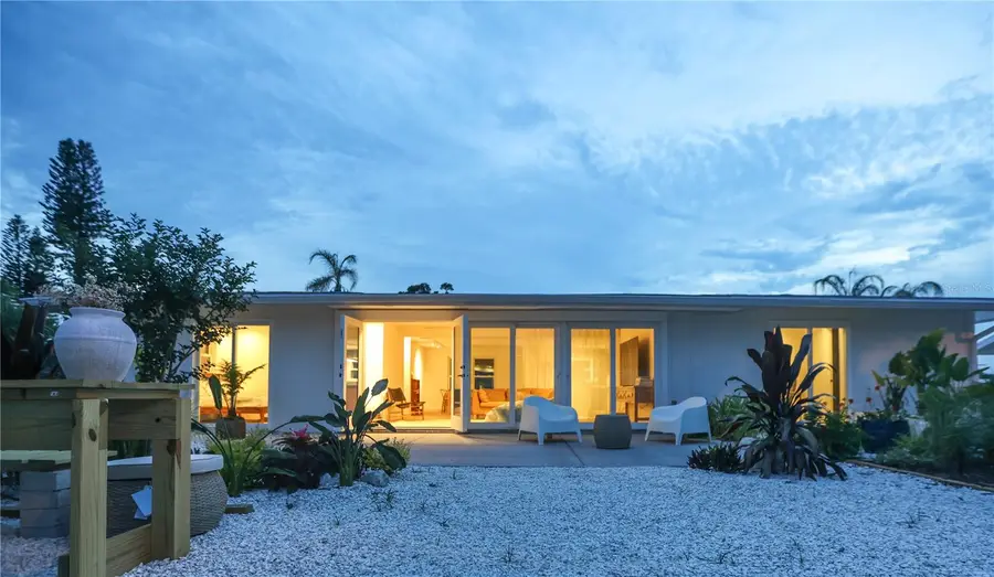 2513 Croton Avenue, Sarasota, FL 34239 - #3