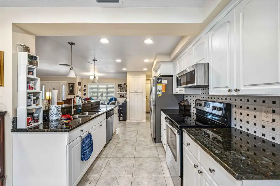 816 S Gondola Drive, Venice, FL 34293 - #2