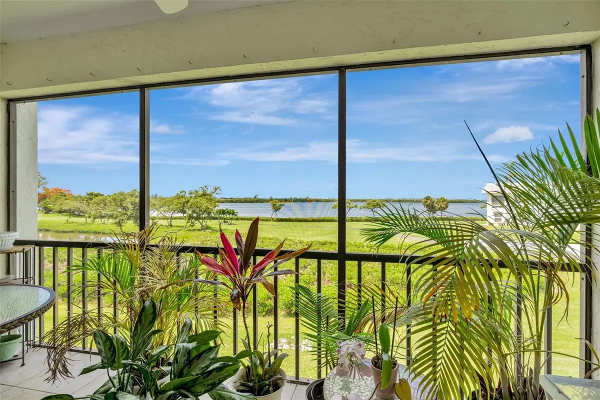 4835 Independence Drive, Bradenton, FL 34210 - #1