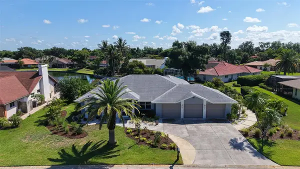 6988 Country Lakes Circle, SARASOTA, FL 34243