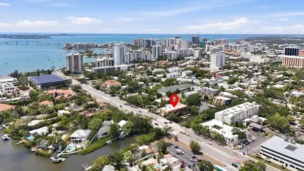 1650 Pine Tree Lane #103, SARASOTA, FL 34236
