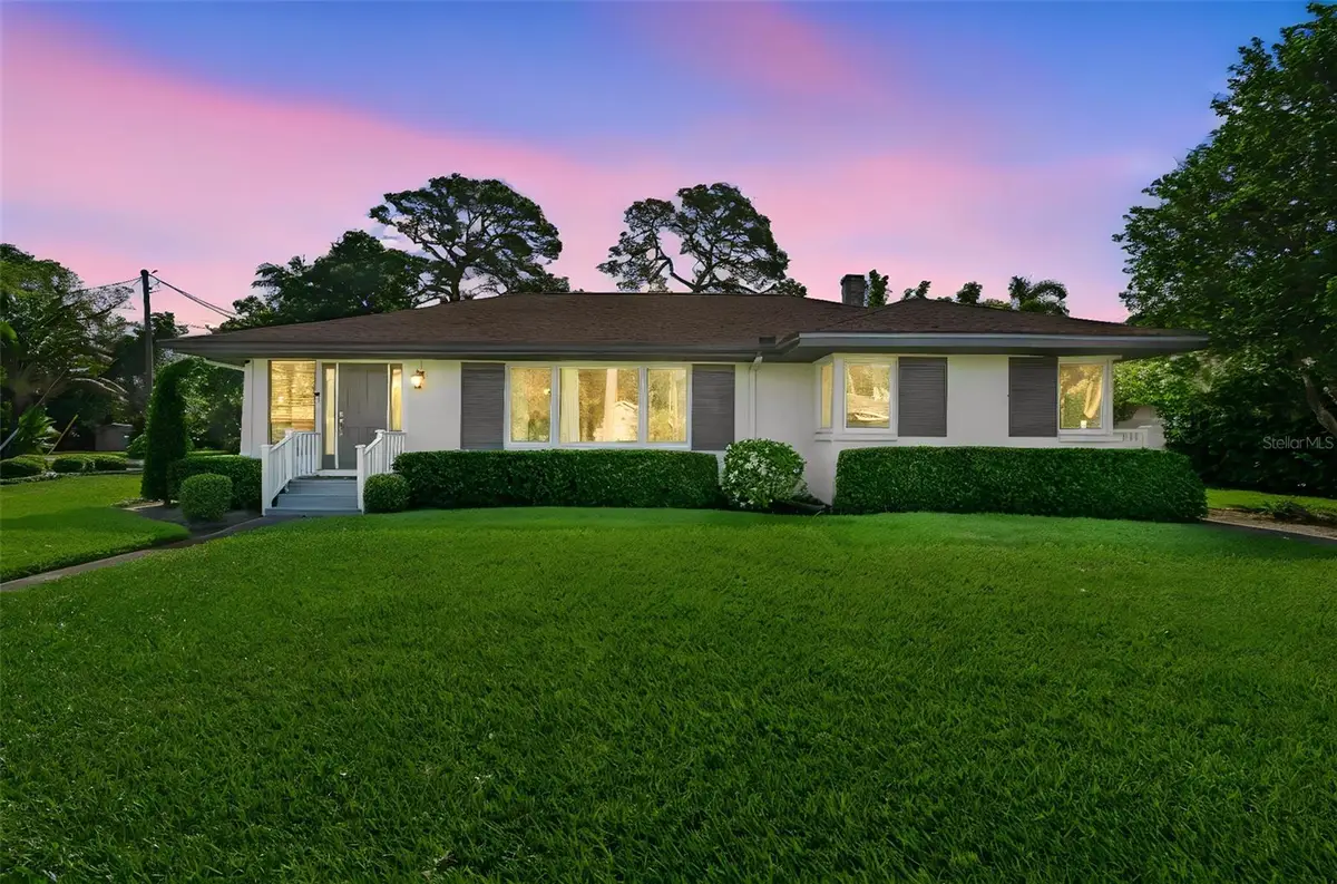 301 26th Street W, Bradenton, FL 34205 - #1