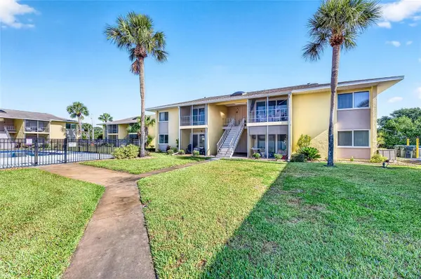 101 Louella Lane #11, NOKOMIS, FL 34275