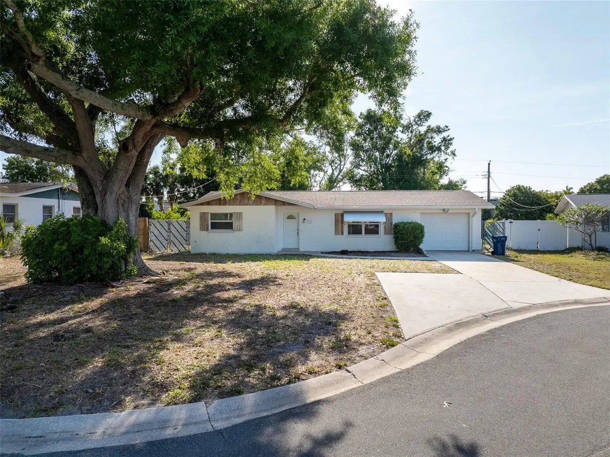 412 62nd Street Nw, Bradenton, FL 34209 - #1
