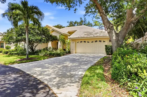 216 Carriage House Lane #216, NOKOMIS, FL 34275