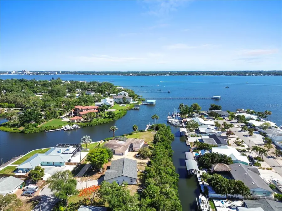 901 24th Avenue W, Palmetto, FL 34221 - #3