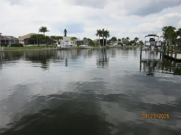 562 Monaco Drive, PUNTA GORDA, FL 33950