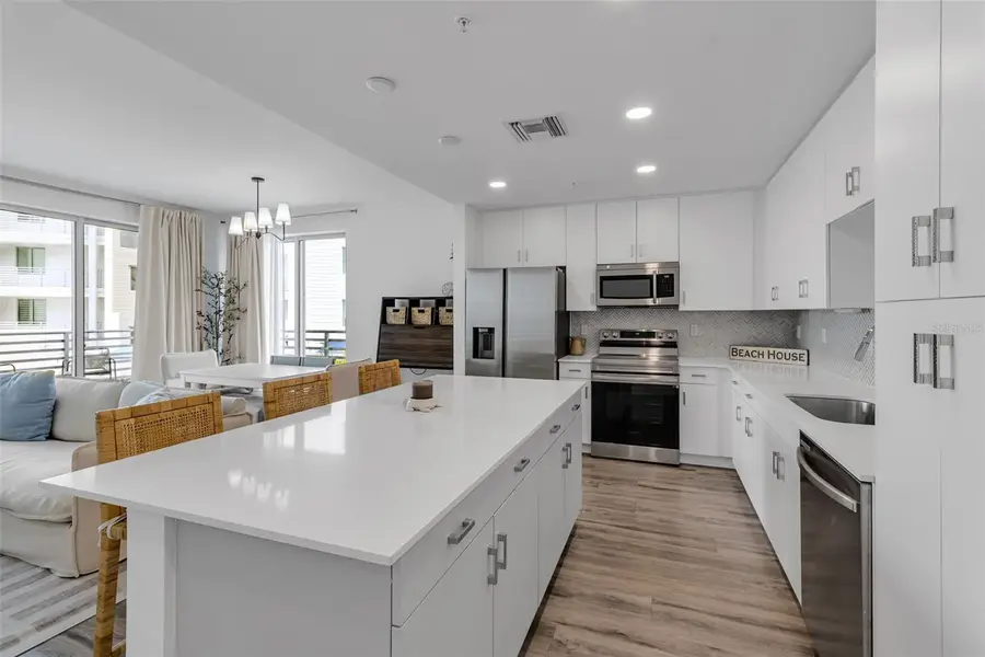 1703 N Tamiami Trail #211, Sarasota, FL 34234 - #3