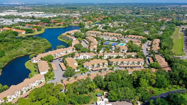 8355 Glenrose Way #113, SARASOTA, FL 34238