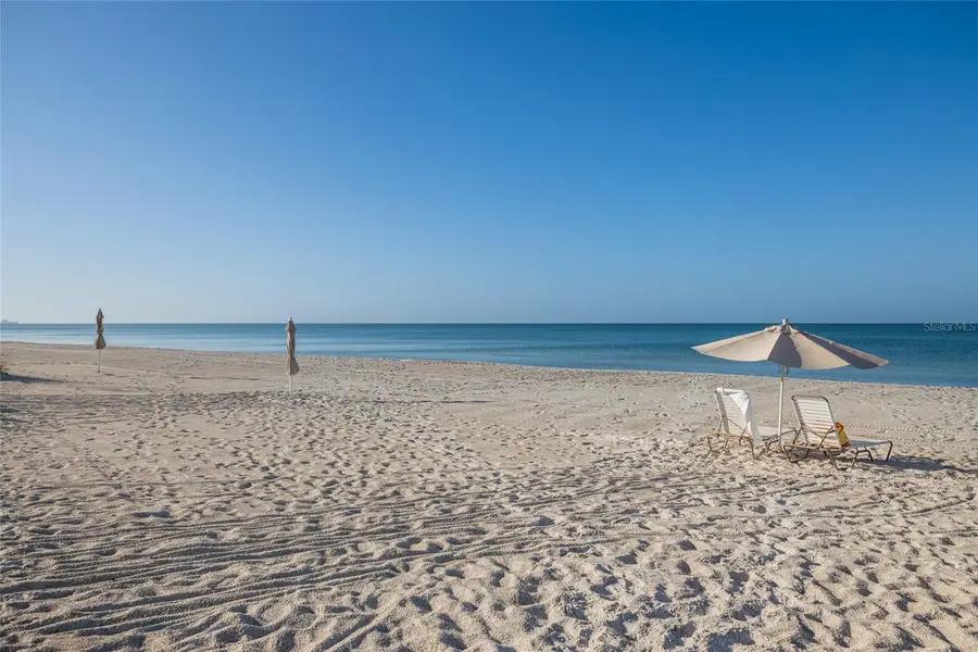 1095 Gulf Of Mexico Drive #102, Longboat Key, FL 34228 - #3