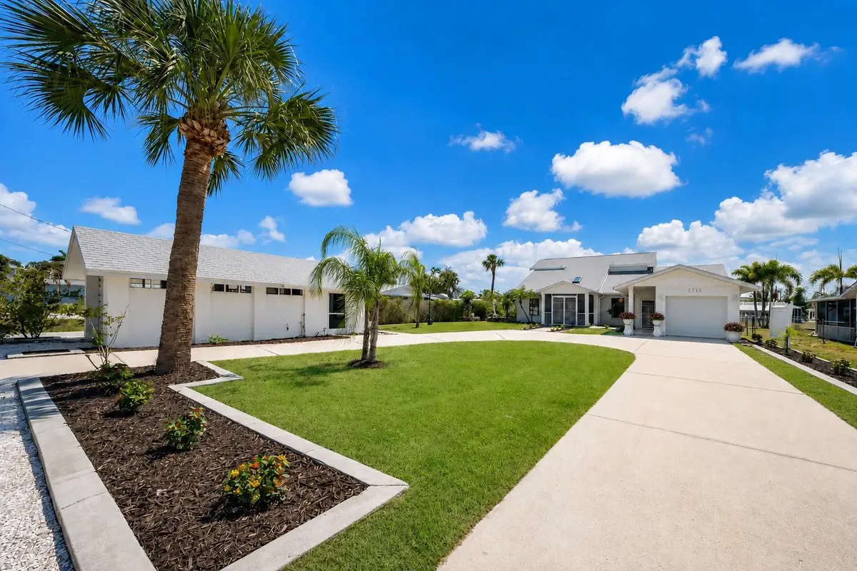 1711 Riverside Drive, Englewood, FL 34223 - #1
