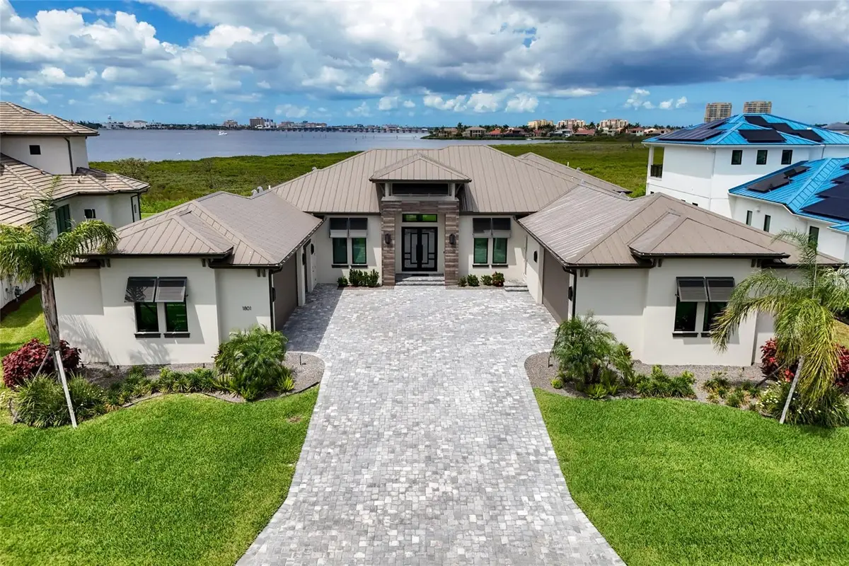 1801 4th Street E, Palmetto, FL 34221 - #1