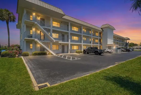 3330 Gulf Of Mexico Drive #202D, LONGBOAT KEY, FL 34228