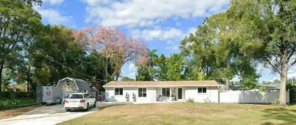 8205 Westridge Drive, TAMPA, FL 33615