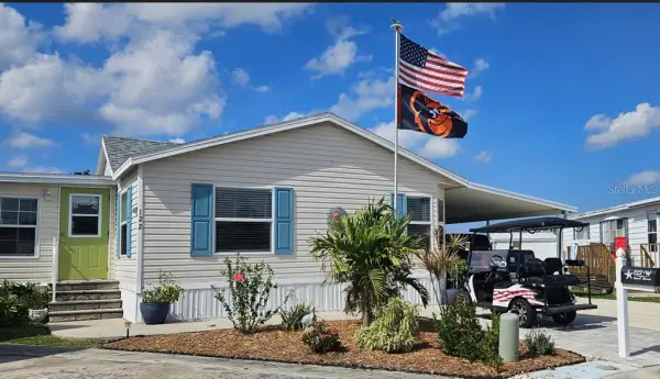 122 W Saint Annes Circle, APOLLO BEACH, FL 33572