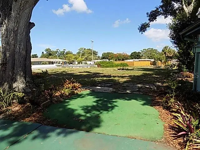 1000 Dartmouth Drive, Bradenton, FL 34207 - #2