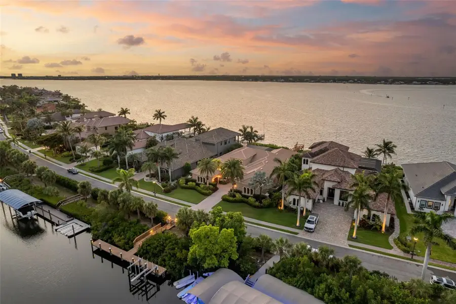 4015 Hawk Island Drive, Bradenton, FL 34208 - #2