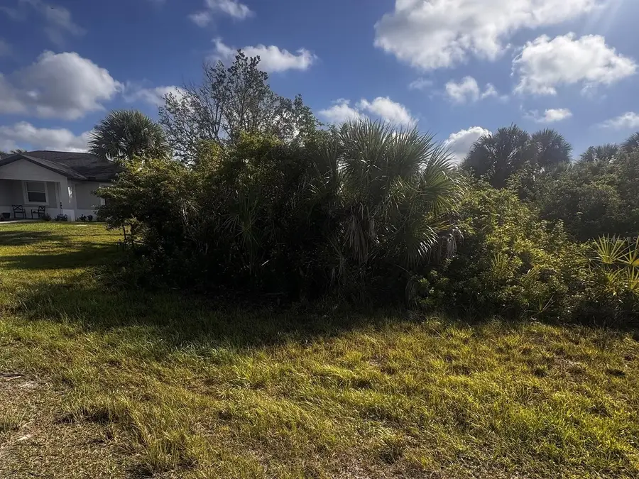 104 Arrow Lane, Rotonda West, FL 33947 - #2