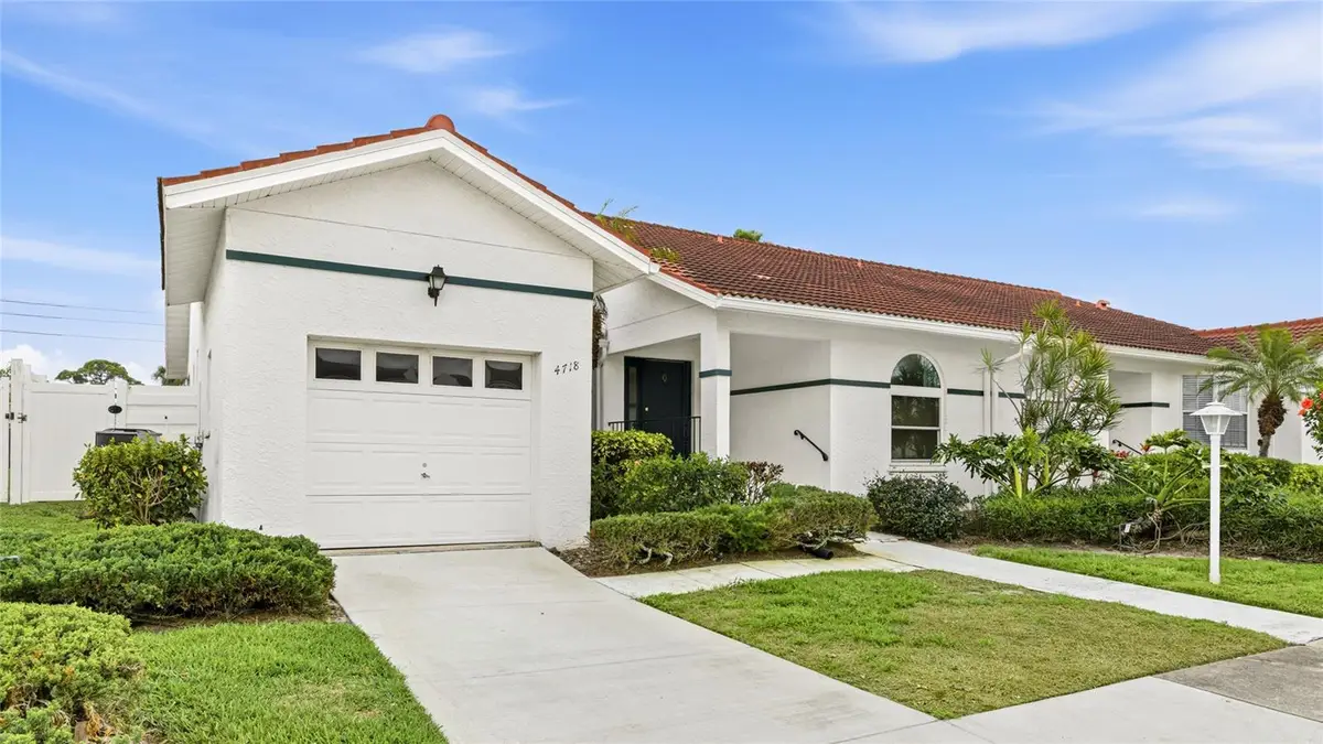 4718 61st Avenue Terrace W, Bradenton, FL 34210 - #1