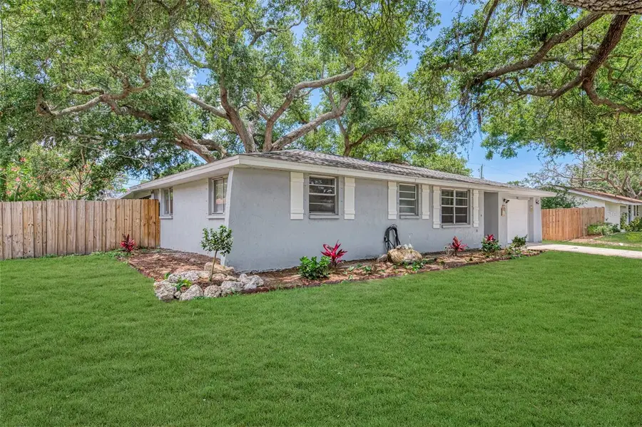 361 Falkland Road, Venice, FL 34293 - #2