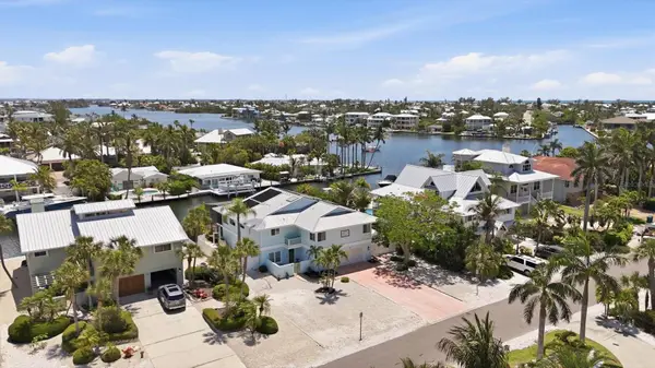 517 Kumquat Drive, ANNA MARIA, FL 34216