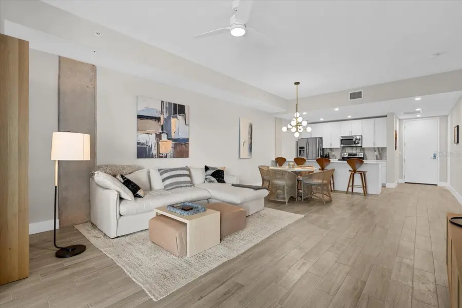 332 Cocoanut Avenue #302, Sarasota, FL 34236 - #2