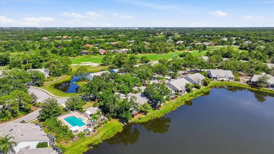 7706 Whitebridge Glen, Bradenton, FL 34201 - #3