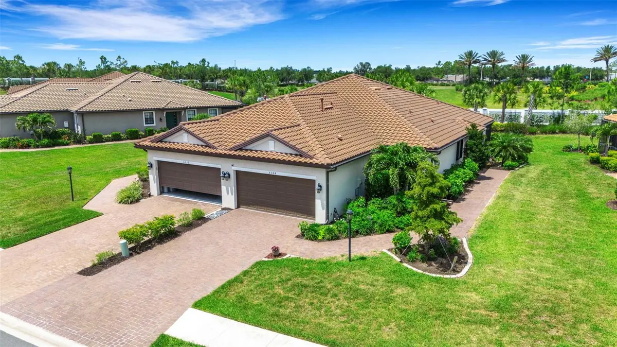 6324 Plateau Court, Bradenton, FL 34203 - #1