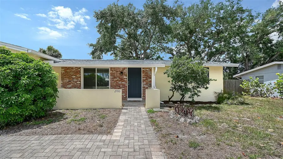 2706 White Sands Drive, Sarasota, FL 34231 - #2