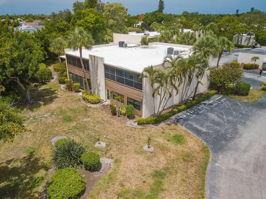 193 Pineneedle Drive, Bradenton, FL 34210 - #3