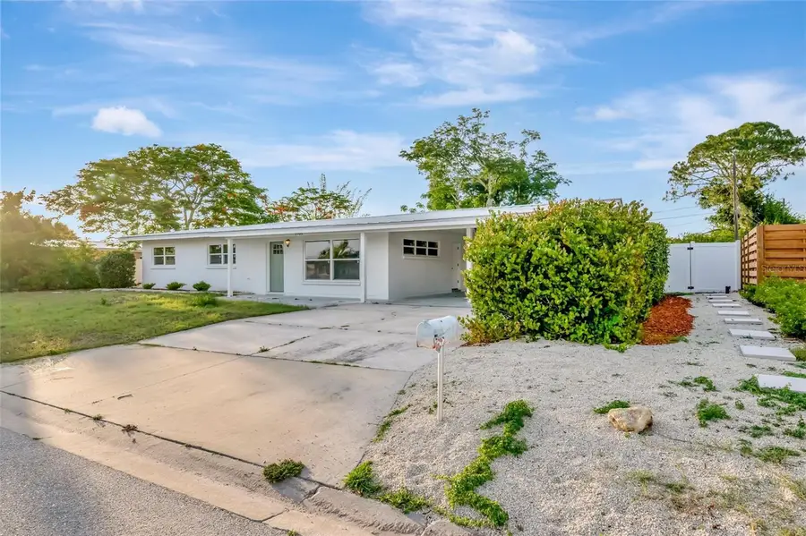 2705 Sunnyside Street, Sarasota, FL 34239 - #2