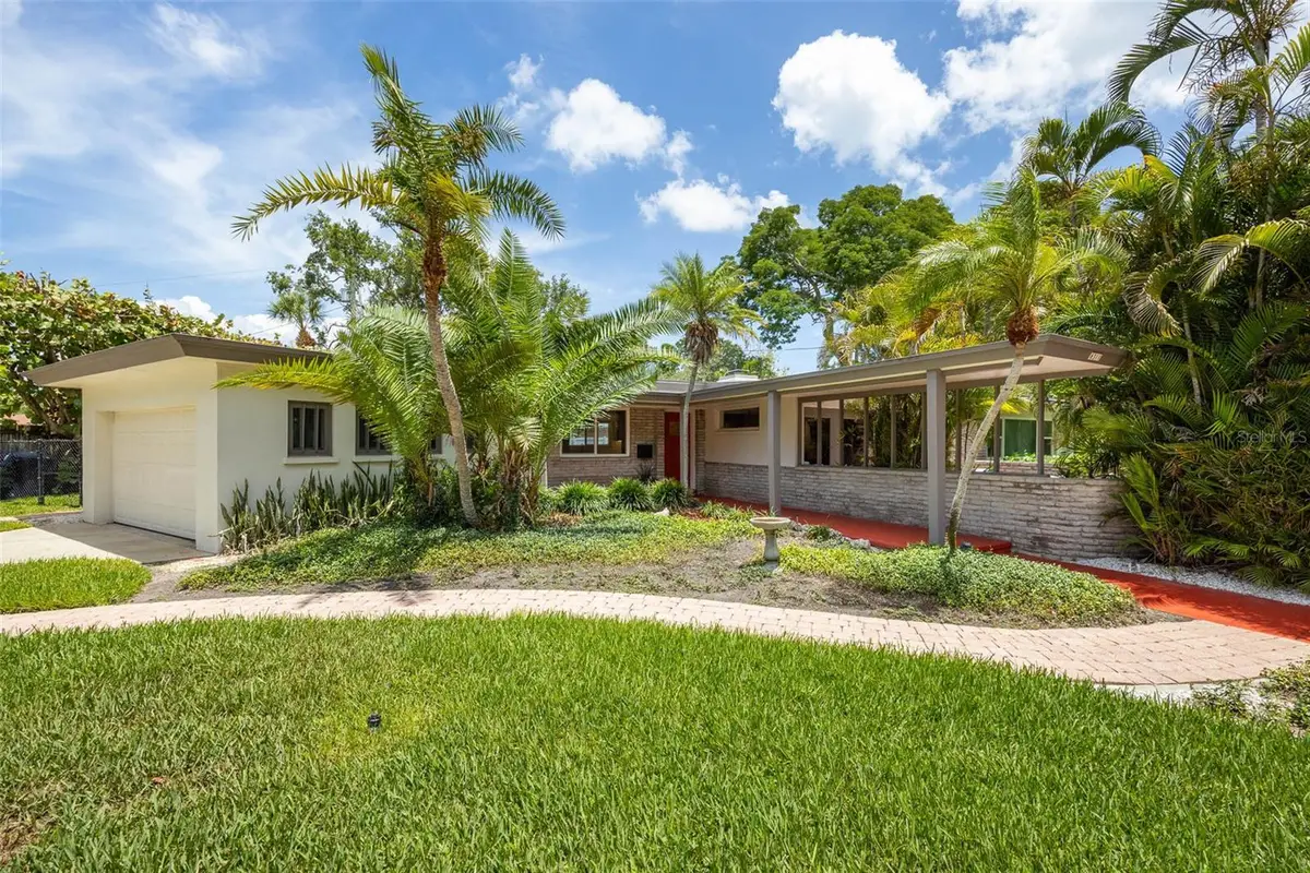 6311 Bahama Shores Drive S, Saint Petersburg, FL 33705 - #1