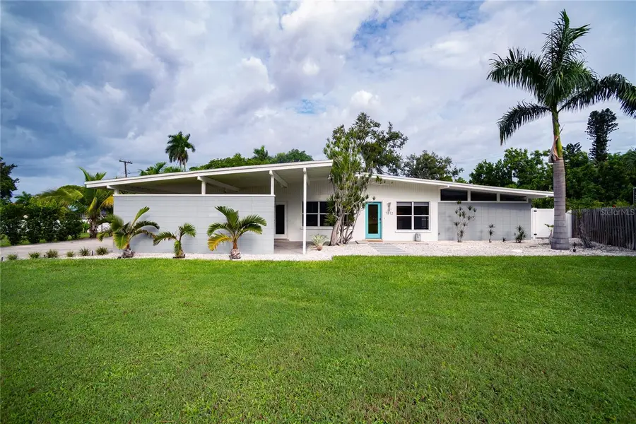 7812 San Juan Avenue, Bradenton, FL 34209 - #2