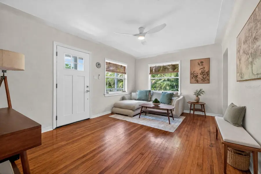 3030 10th Avenue N, Saint Petersburg, FL 33701 - #3
