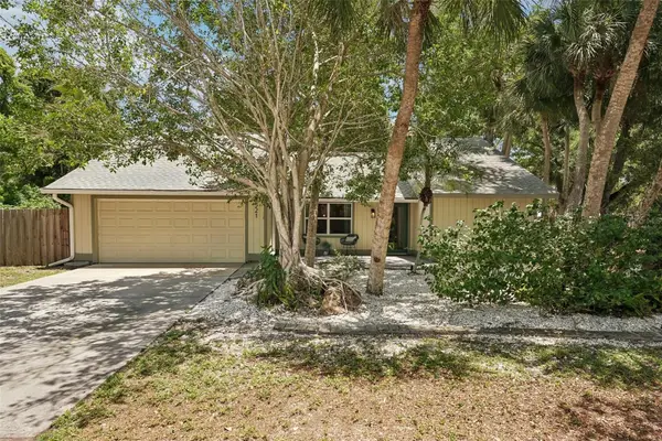 521 Avalon Road, VENICE, FL 34293