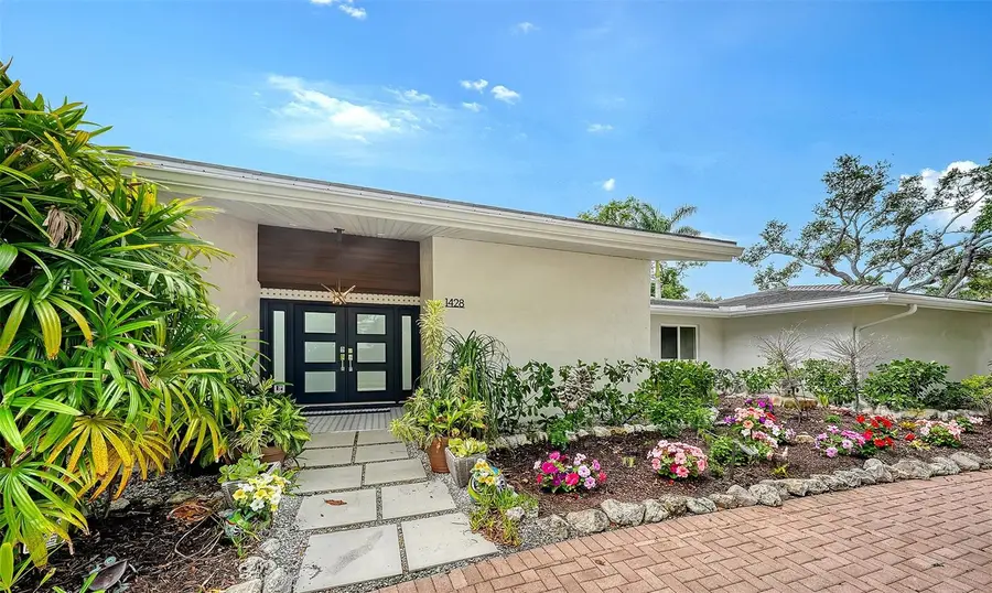 1428 Pine Bay Drive, Sarasota, FL 34231 - #3