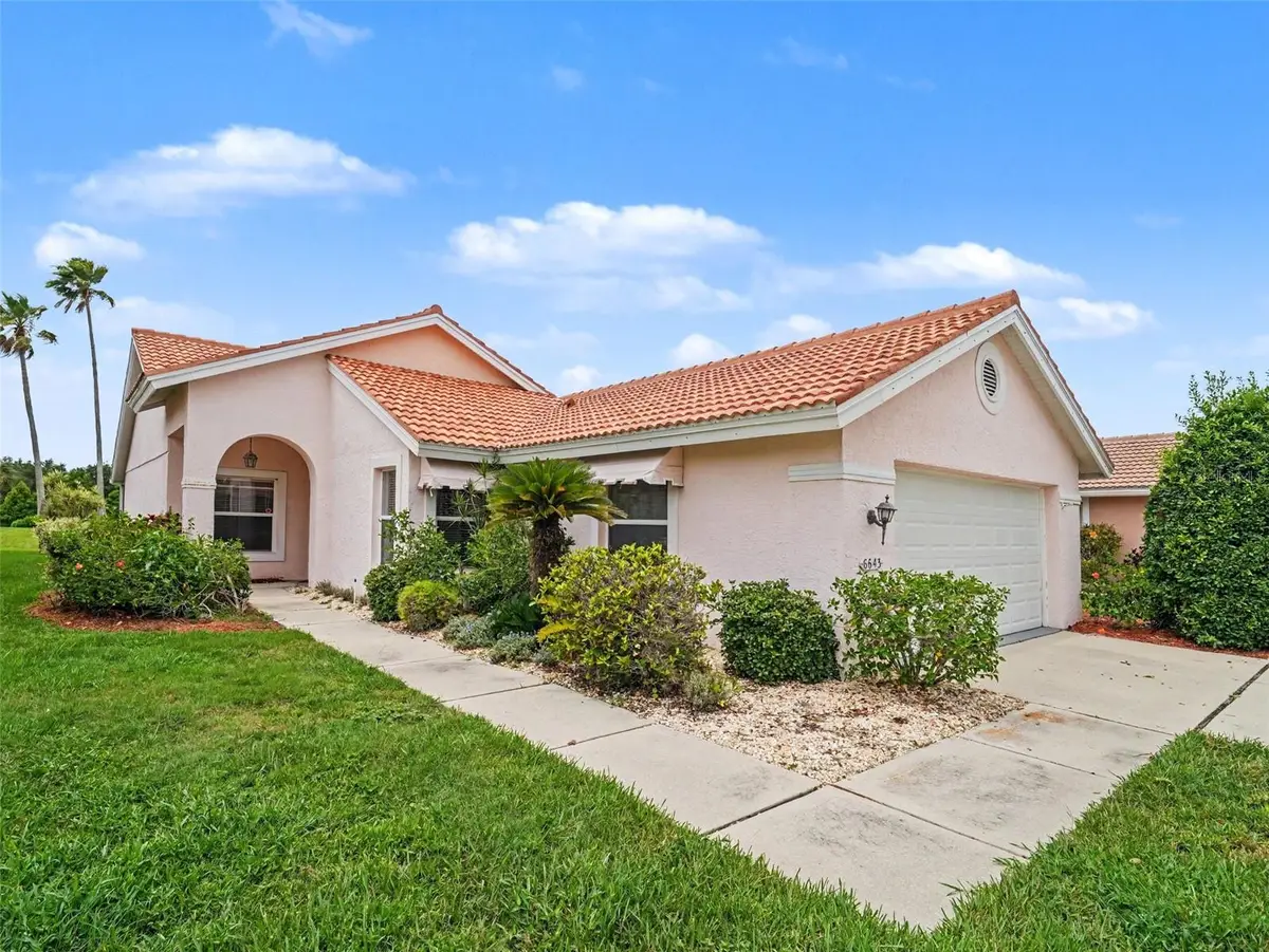 6643 Oakbrooke Circle, Bradenton, FL 34202 - #1