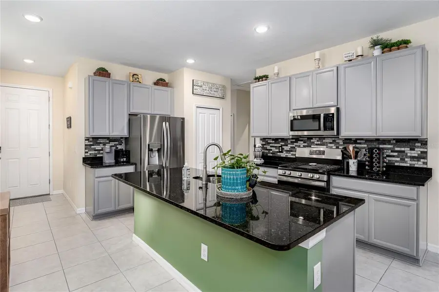 5714 Los Robles Court, Palmetto, FL 34221 - #3