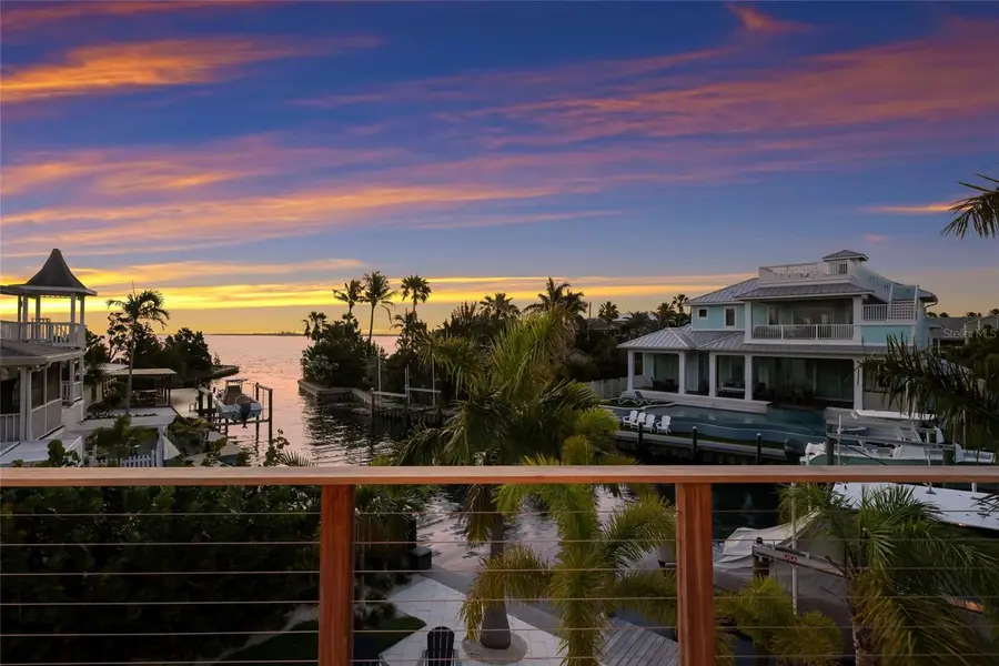 511 59th Street, Bradenton Beach, FL 34217 - #3