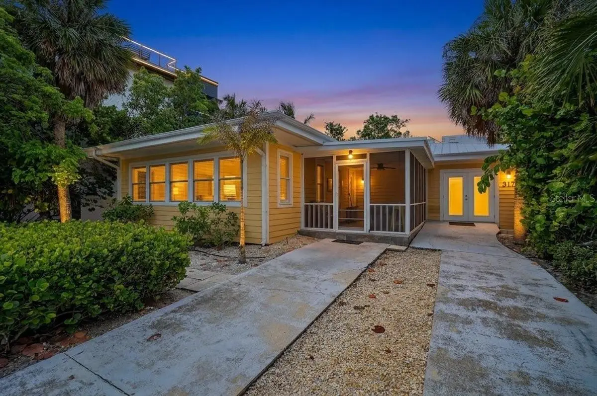 317 N Bay Boulevard, Anna Maria, FL 34216 - #1