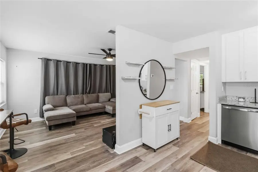 7012 40th Avenue N, Saint Petersburg, FL 33709 - #3