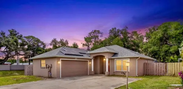 1881 Summer Walk Circle, SARASOTA, FL 34232